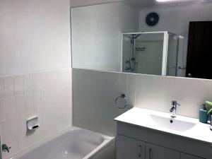 Beach Front with Amazing Ocean Views