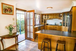 Charming Coastal Escape Near Pumicestone Passage