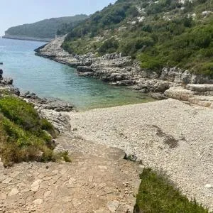 Aphrodite's hidden gem on Paxos island - Velianitátika