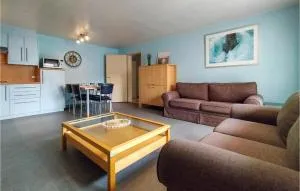 Cozy Apartment In Oostende With Wifi - Leffinge
