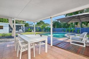 Endeavour Holiday House Clifton Beach