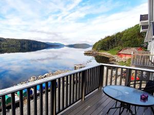 Holiday home VATNE