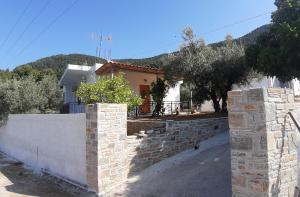Johnies Villa
