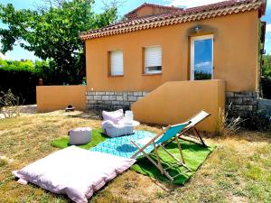 Maisons de vacances Petite maison dans la campagne aixoise : photos des chambres