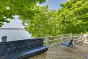 Lockes Glen - Lakefront Geneva Getaway with Dock! - 塞尼卡福尔斯