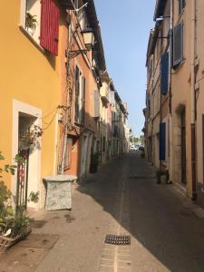 Appartements A la venise provencale : photos des chambres