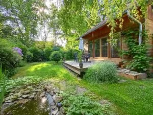 靠近捷克布杰约维采的多德里贝山林小屋 - Střížov