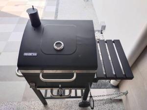 Bole Villa-Private Pool-BBQ-Karaoke 20pax