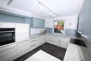 Moderne, herzliche und große Ferienwohnung mitten im Naturpark