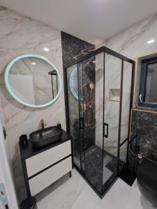 Victoria Apartments-Tirkiz