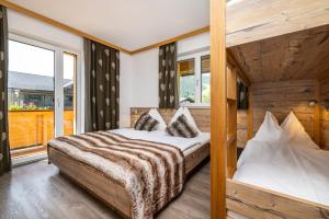 Deluxe Three-Bedroom Apartment room in Landhaus & Haus Rustika