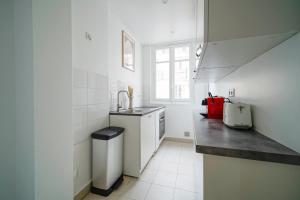 Apartment next to Palais des Congrès - Neuilly