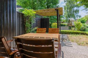 Ferienwohnpark Immenstaad am Bodensee Zwei-Zimmer-Apartment 55 04