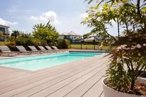 Villa neuve avec piscine vue sur mer pour 9 - Hénansal