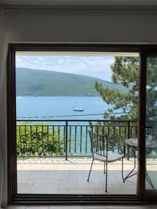 Seaside Holiday Home Maksim - Kumbor