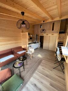 Wood11 - Charming TinyHouse in a Lovely Garden