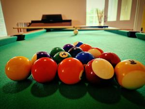 Lewis Gethin House, Newly renovated cottage sleeps 9, close to bike park wales - 4hvězdičkové hotely ve městě Merthyr Tydfil