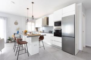 Home2Book Stunning Sea Front Caletillas