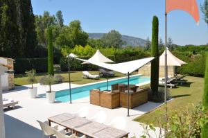 Villas maison bertuli Oliviers Aircon, heated saltwater Pool, 2 Bedrooms : photos des chambres