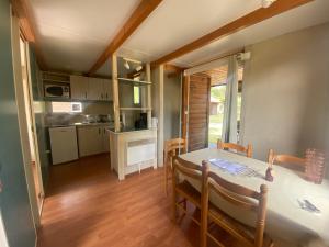 Campings Camping familial les chalets d'Uza : photos des chambres