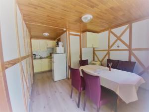 Campings Camping familial les chalets d'Uza : photos des chambres