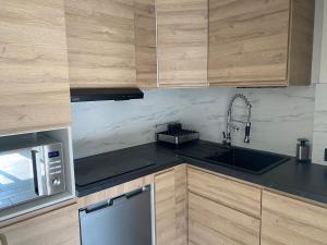 Appart'hotels La Parenthese Enchantee : Suite avec Vue sur Lac 