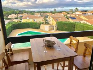 Studio 322, Port Vénus au village naturiste