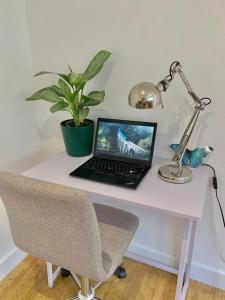 Stamford Meadows Glamping with Private Hot Tubs