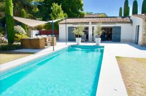 Villas maison bertuli Oliviers Aircon, heated saltwater Pool, 2 Bedrooms : photos des chambres