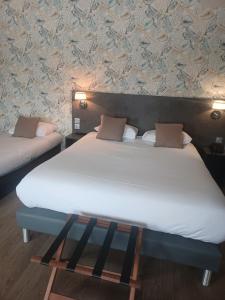 Hotels Hotel La Parenthese : photos des chambres