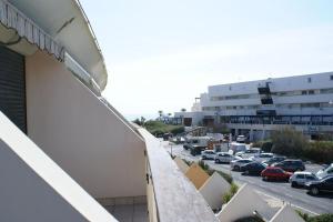 Studio 52, Héliopolis E au village naturiste