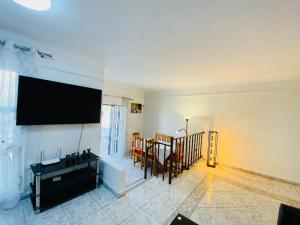 Sunshine holiday house