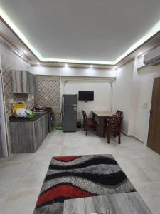 Saraya Eltram-families only