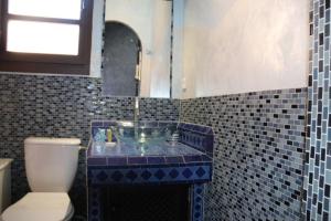 Suite Essaouira, Riad 8 au village naturiste Couple only
