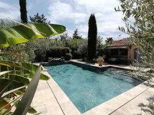 Meublé chaleureux en Provence - 谢瓦布朗克