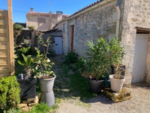 LES ROCHES gîte