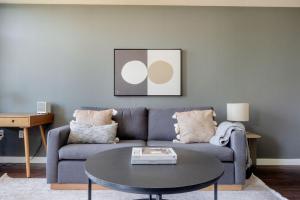 Mountain View 1br w gym spa nr groceries SFO-1441