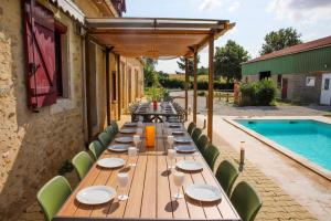 Villas Crazy Villa Noe Michel 72 - Heated pool - Basket - 2h Paris - 30p : photos des chambres