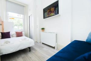 SoBo Studio 2 - by Brighton Holiday Lets