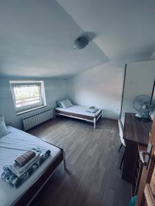 Rooms Busija