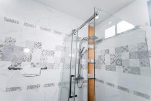 Ying Yang House Sawankhalok