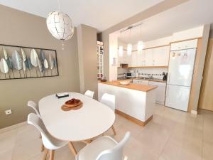 BONITA CASA EN NERJA