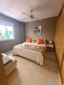 BONITA CASA EN NERJA