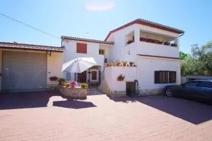 Holiday apartment Silvija, Loborika - Loborika