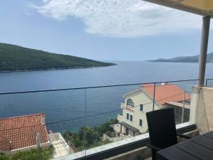 Mare Apartments