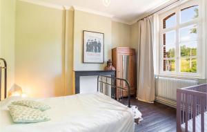 Maisons de vacances Beautiful Home In Fressin With Kitchen : photos des chambres