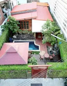 Aran Cottage Ngamwongwan The Pool Villa in japanese Garden - 暖武里府