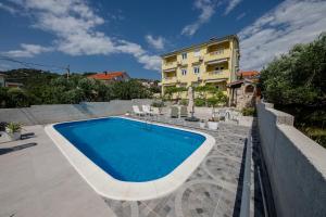 Casa Surya - Apartments with sea view and swimming pool