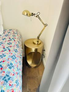 B&B / Chambres d'hotes Suite de Charme Bed n Breakfast tres proche Lyon : Chambre Familiale avec Terrasse 