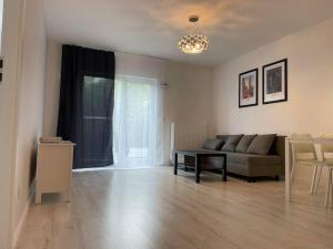 Apartment with private parking